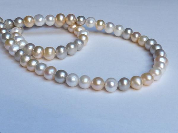Perly - bílá, meruňková, šedá (2503) 60 cm