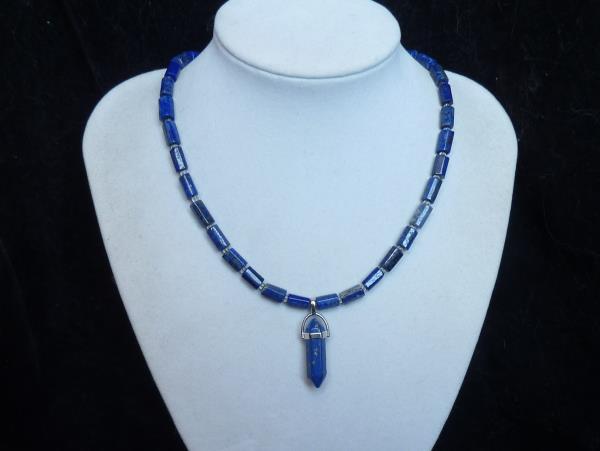Lapis lazuli (2208)